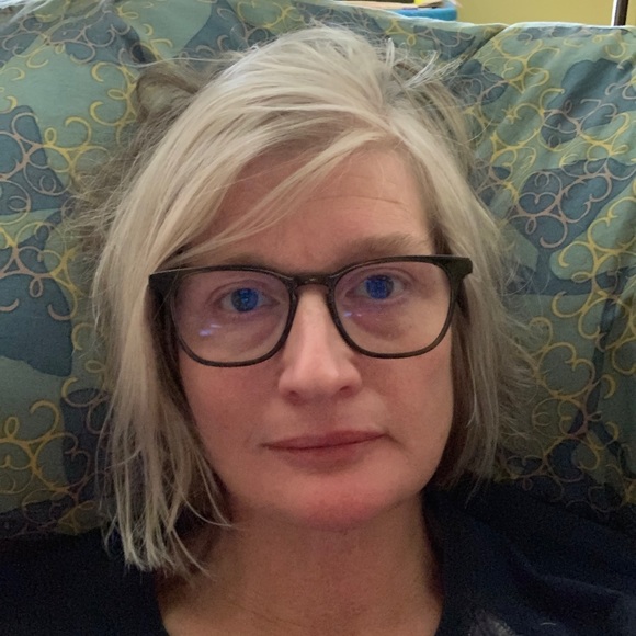 Meet your Posher, Tracy - Picture 1 of 1